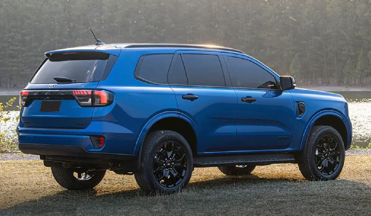 Ford - Endeavour Titanium Plus 2.0 42 - Best Car Rentals - Best Preowned Car - Exclusive Concierge Club.webp
